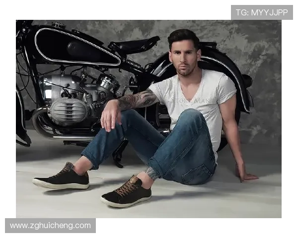 足球星号衣服时尚搭配技巧分享